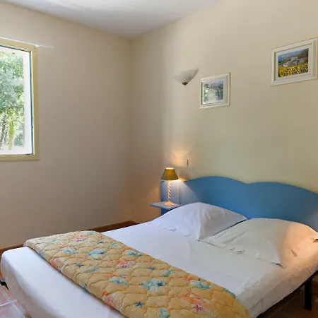 Holiday park Lagrange Les Mazets De Gaujac (Gard)