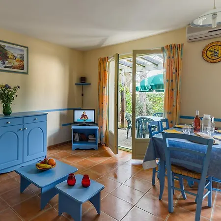 Lagrange Les Mazets De Holiday park 3*