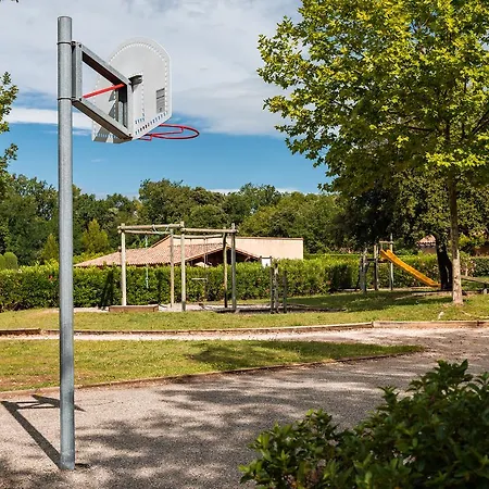 Holiday park Lagrange Les Mazets De Gaujac 3*