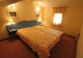 Lagrange Les Mazets De Gaujac (Gard)