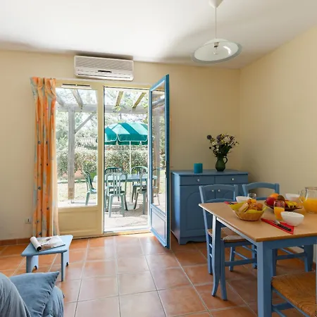 Lagrange Les Mazets De 3*