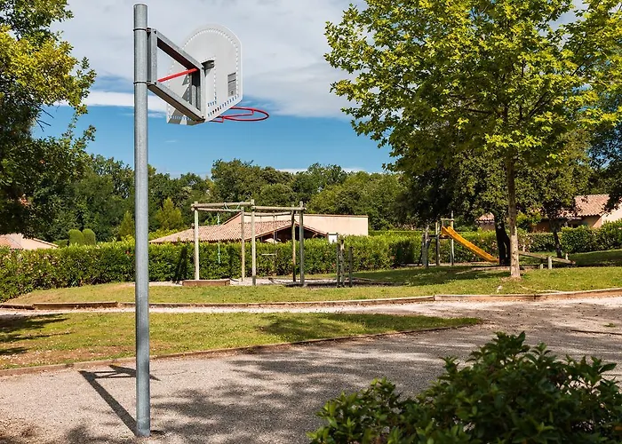 Aldeamento Turístico Lagrange Les Mazets De 3*